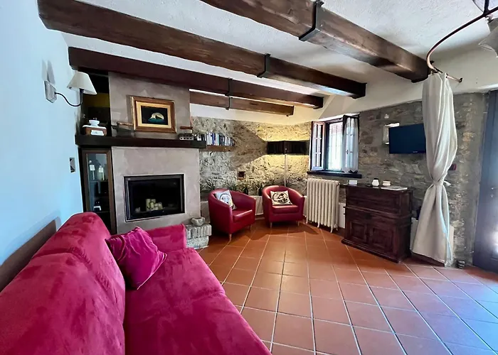 Daniela Вилла Камайоре