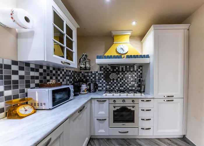 Daniela Камайоре